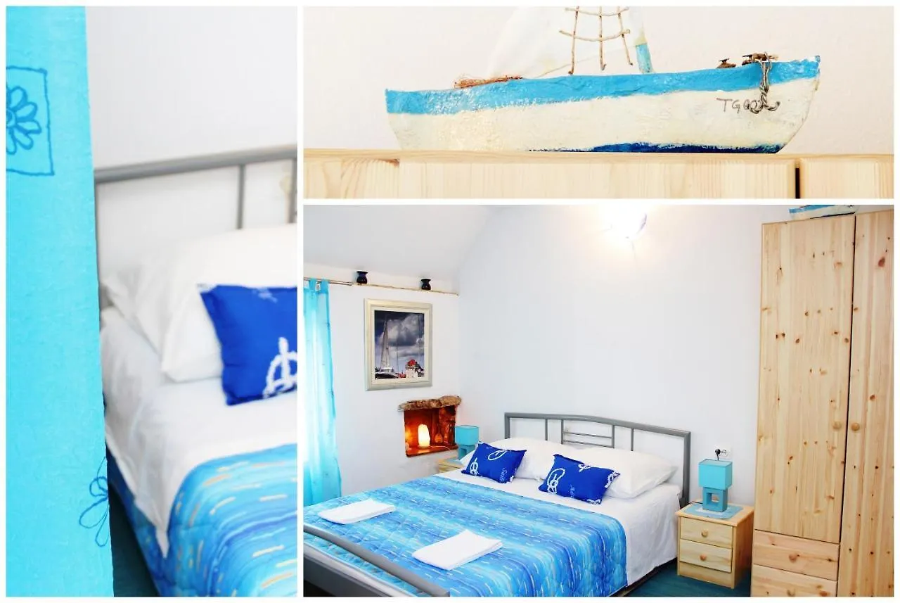 Apartment In The Centre Of Trogir